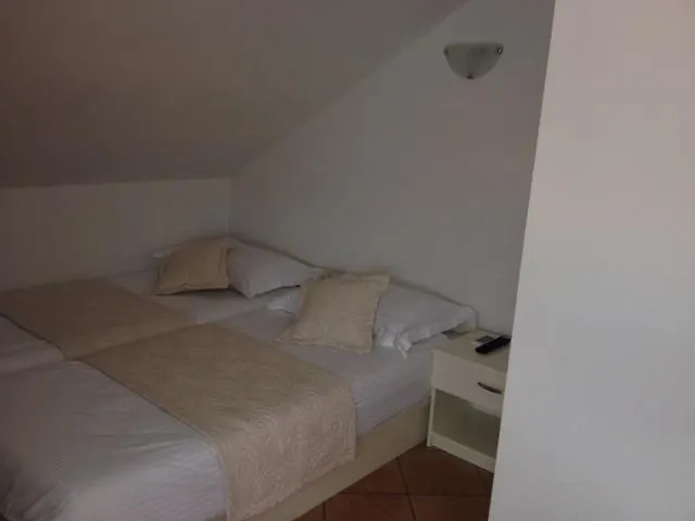 Apartments Marija Sveti Petar  Croatia